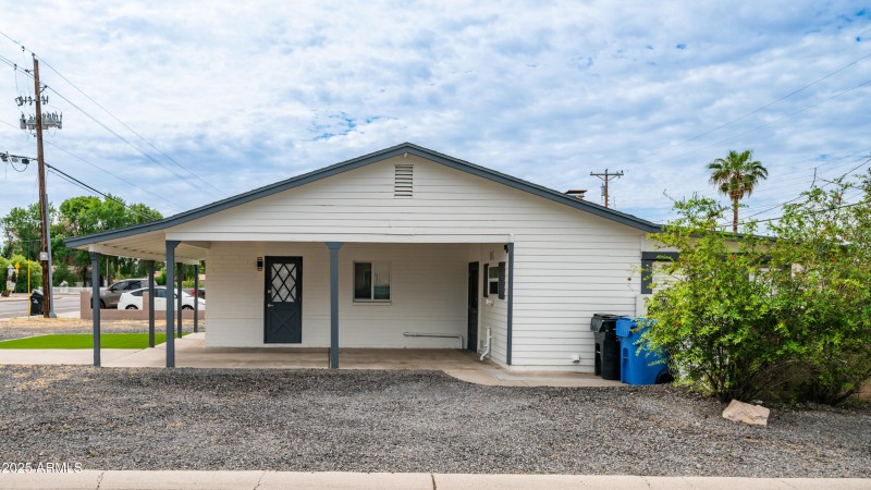 6316 N 23rd Ave Exterior Photos-5