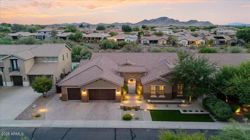 07-DJI_20250918184230_0124_D