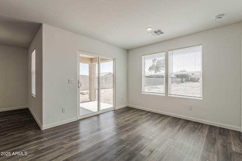 18-print-Carousel-18