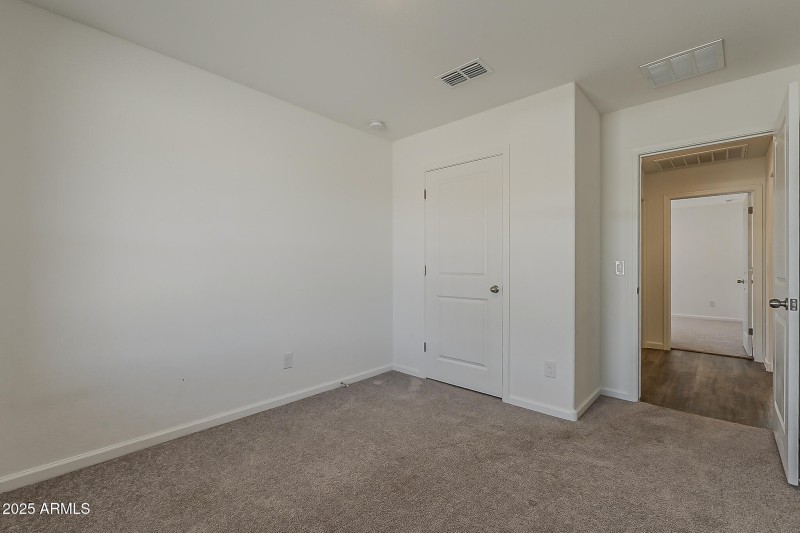 29-print-Carousel-29