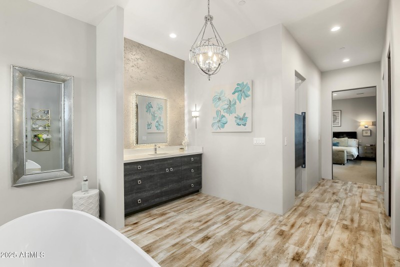 51-Primary Bathroom 5