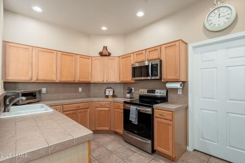 19550 N Grayhawk Dr UNIT 2063 - 014