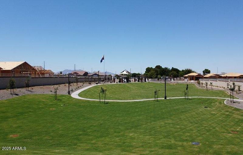 Addison Park Amenities_722x460 (1)