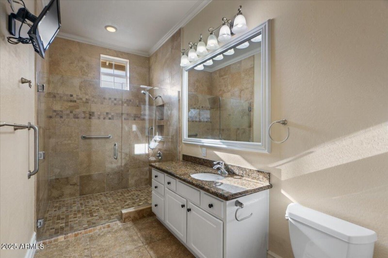 051-Casita full bath