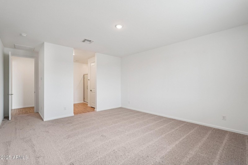 35-web-or-mls-W Brown St-S1909-035