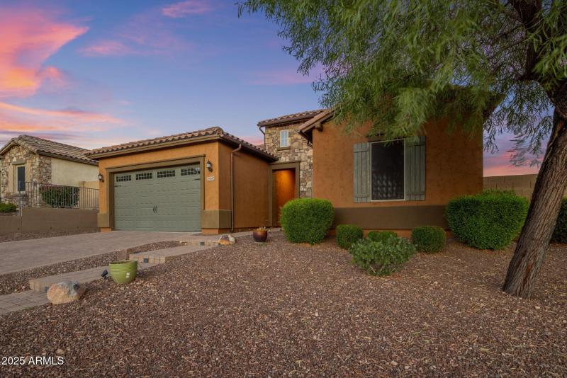 Three Car Tandem Garage