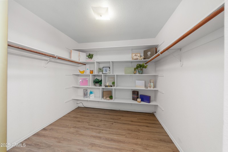 Interior - 4064 S Comanche Dr-17