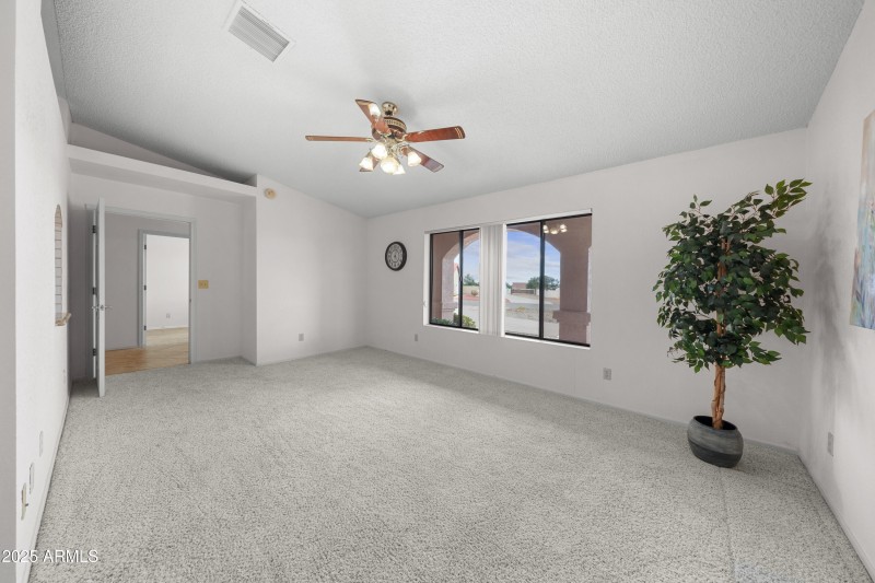 Interior - 4064 S Comanche Dr-23