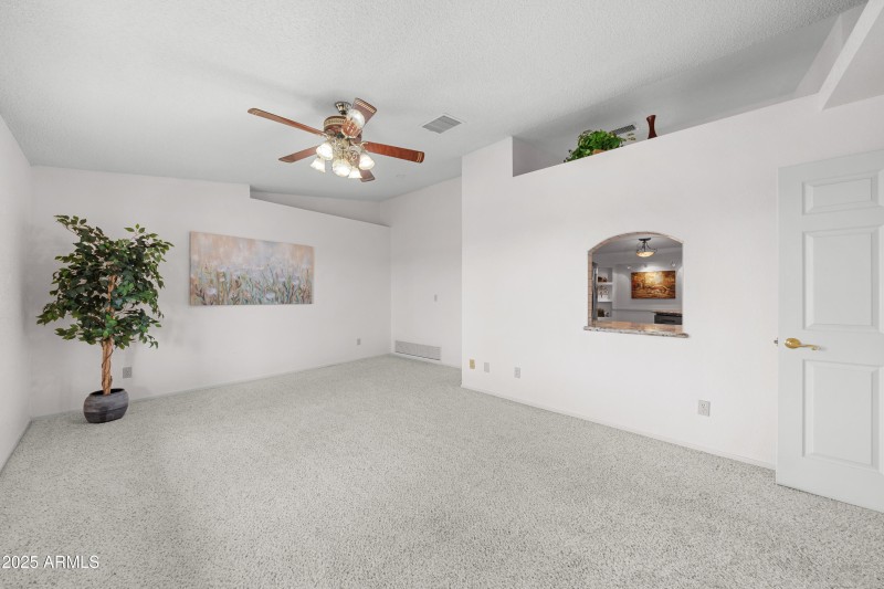 Interior - 4064 S Comanche Dr-25