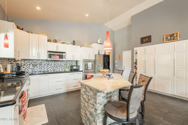 22-web-or-mls-Tasman-22