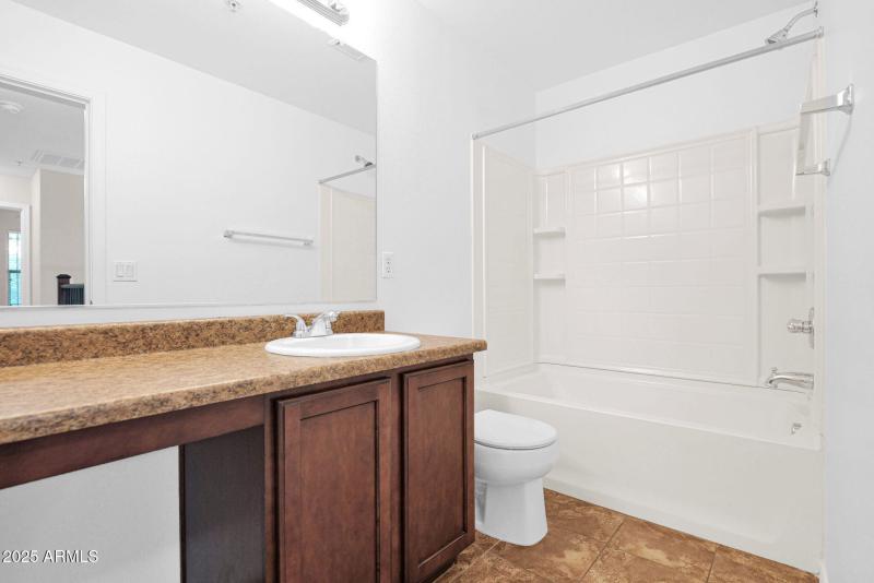 16-web-or-mls-P1292373