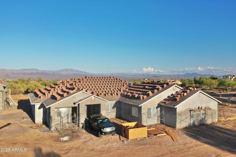 F4E3DA3B009CAD210E80A15E3504095C