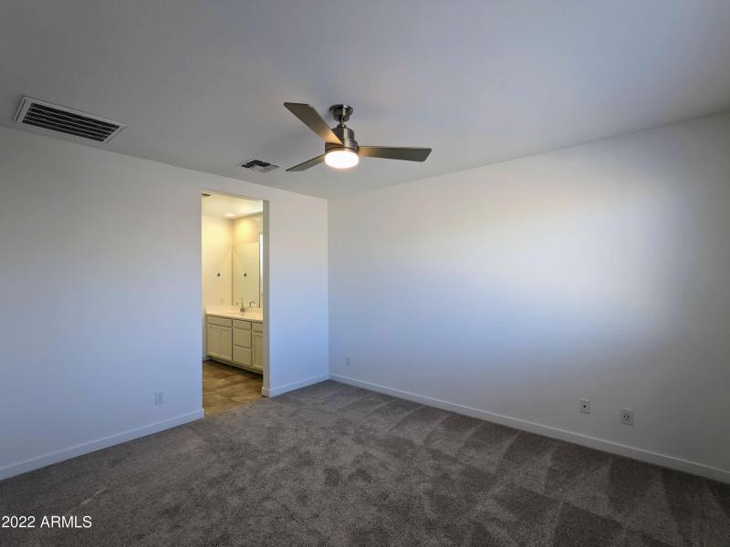 16846 W LAS PALMARITAS DR