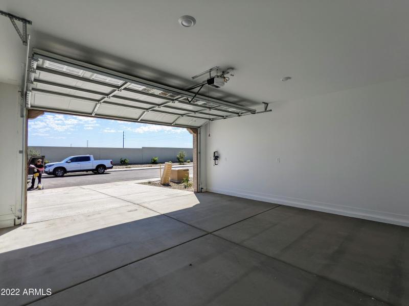 16846 W LAS PALMARITAS DR