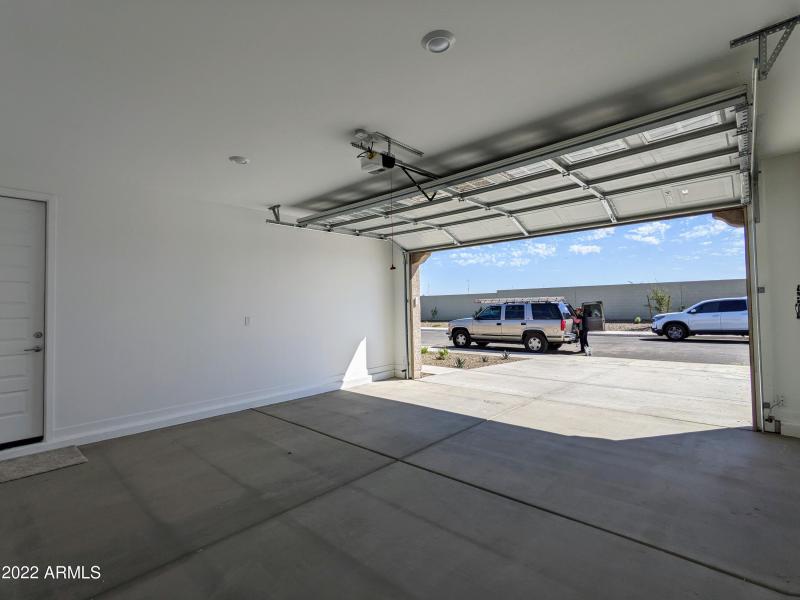 16846 W LAS PALMARITAS DR