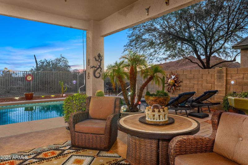 6512-E-Hacienda-La-Noria-1