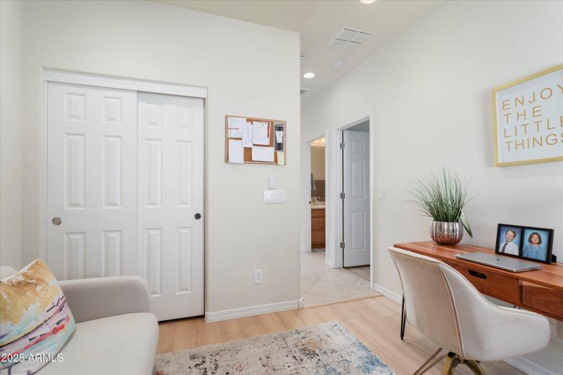 24-20062 N 270th Ave