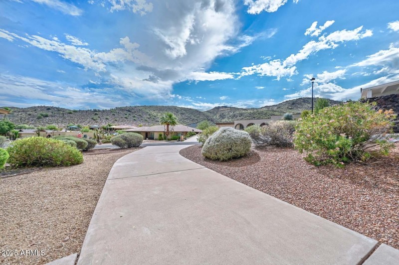 Front Mountain Views2