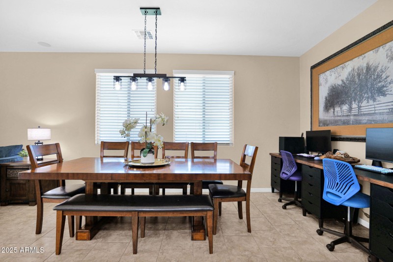 22-web-or-mls-P1303662