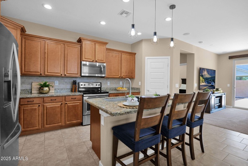 17-web-or-mls-P1303649