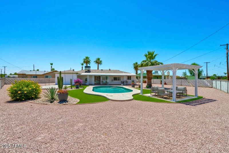 Large Lot - Digital Rendering