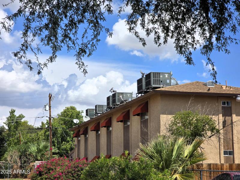 2118_W_Belmont_AC_Units