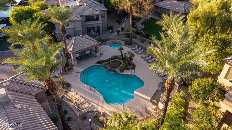 28-DJI_20250905180400_0080_D