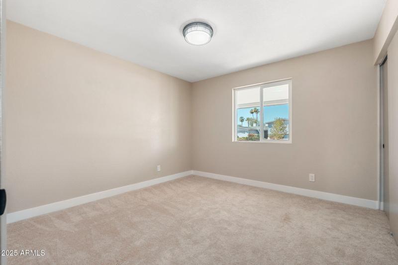 3121 W Hearn Rd - 24