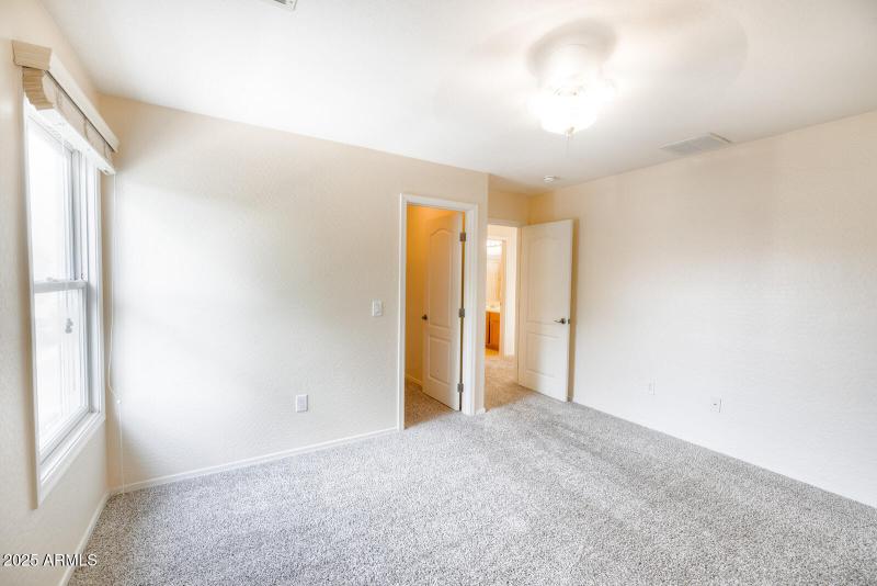 Bedroom 4 with Walk-in closet