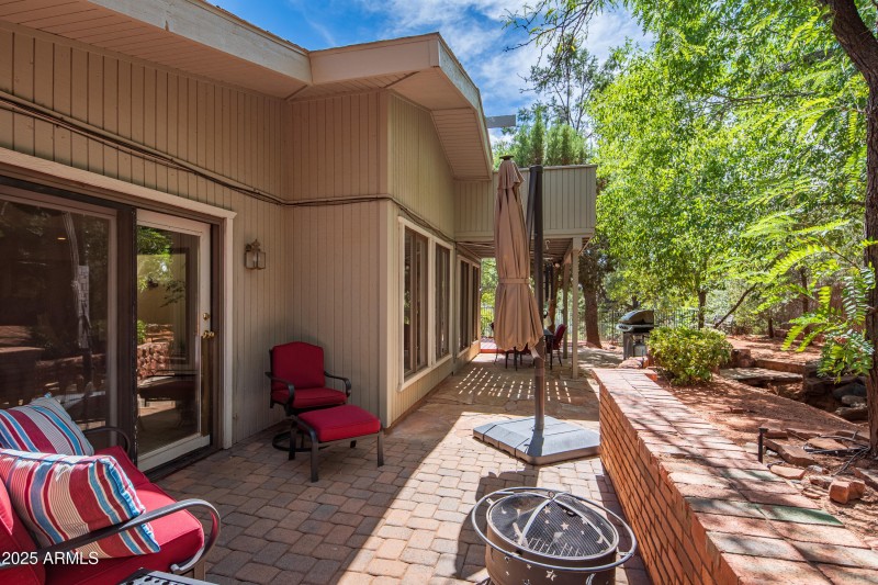 JL_747MountainShadows-exteriors-06