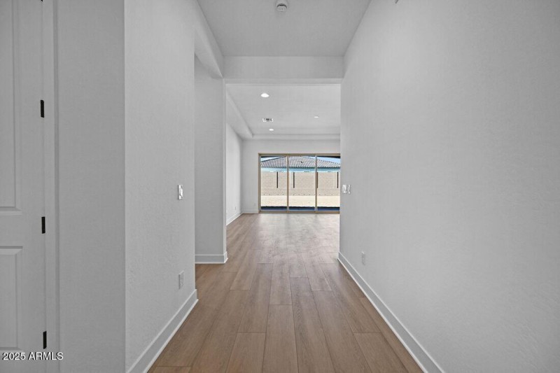 7660 W REMUDA Drive- Ready Now!