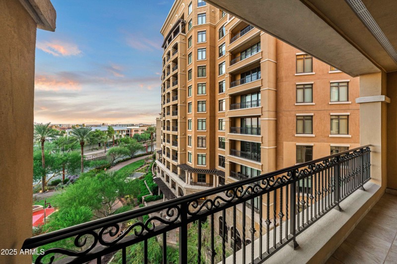 09112025_MLS_Resolution_Waterfront Tower