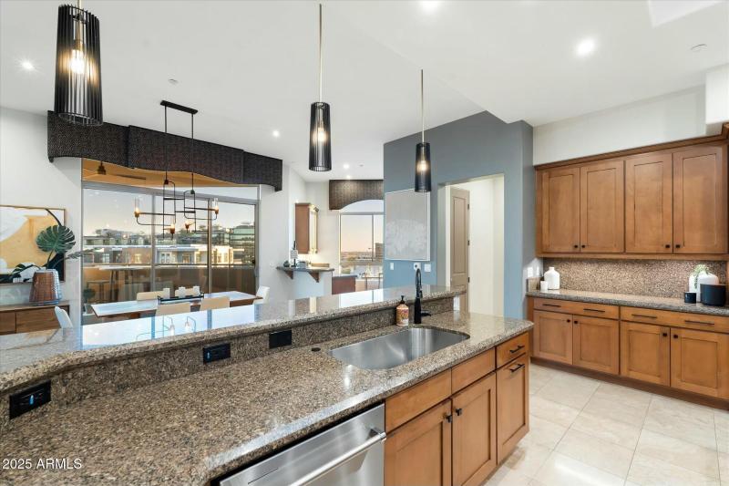 Kitchen and Dining area!