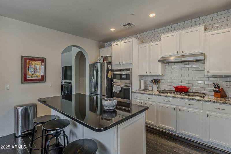 17-web-or-mls-Tamarisk-17