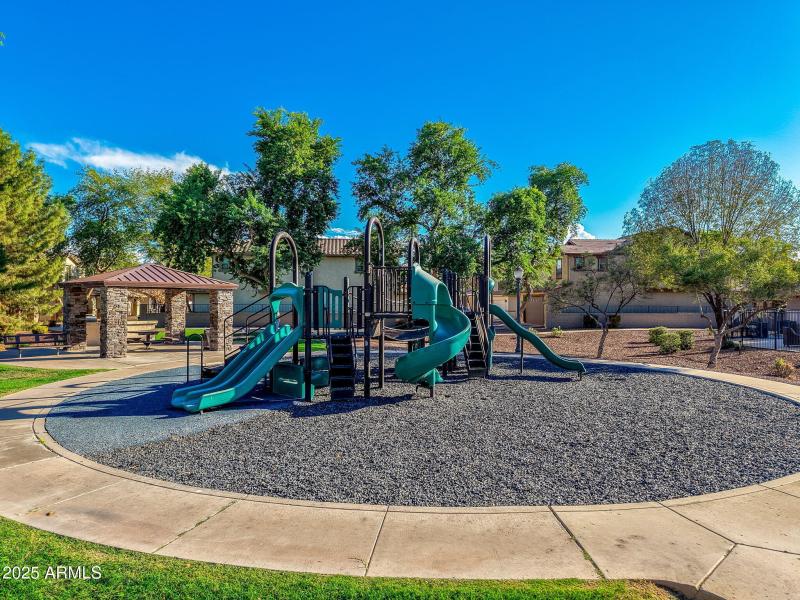 Ray Ranch Community Amenities