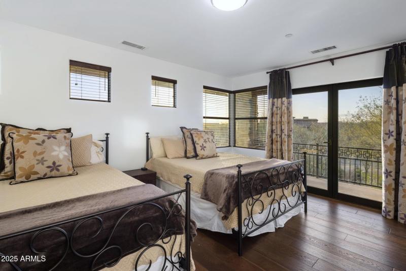 -Guest House Ensuite