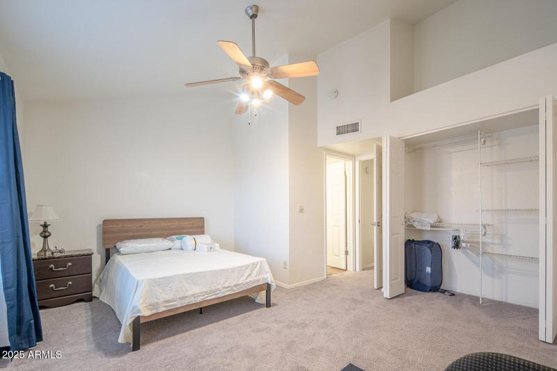 20250919_7977-W-Wacker-Rd_Unit-253_09