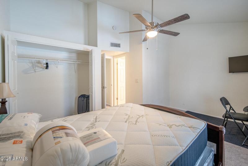 20250919_7977-W-Wacker-Rd_Unit-253_13