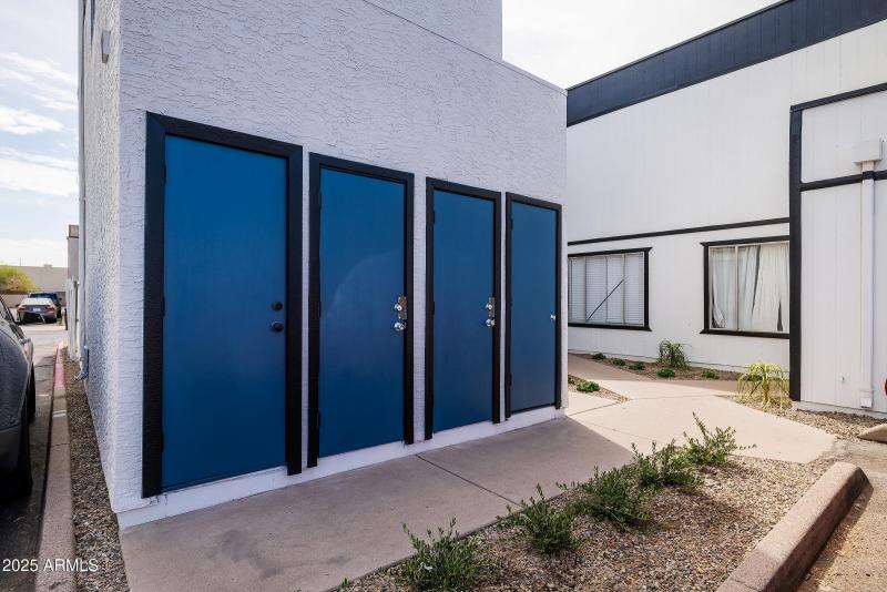 1728 East Pepper Circle - Exterior (7)