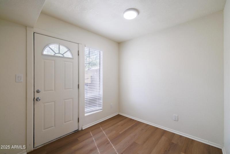 1728 East Pepper Circle - Interior (5)