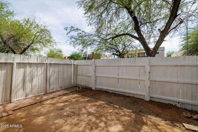 1728 East Pepper Circle - Interior (10)