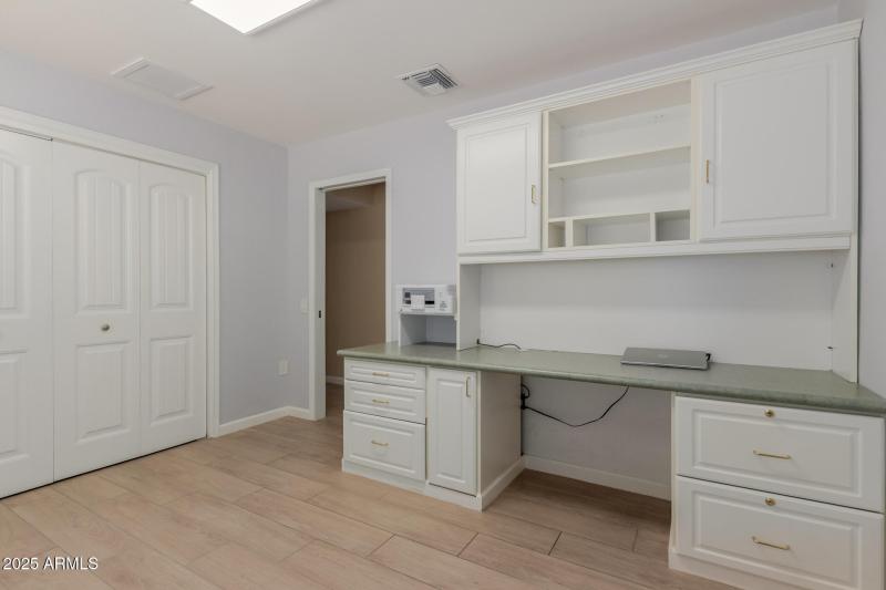 Guest room or office