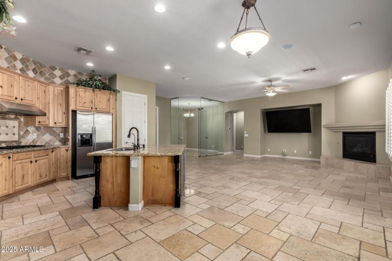 3531 E Norwood Circle