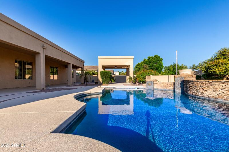 3531 E Norwood Circle