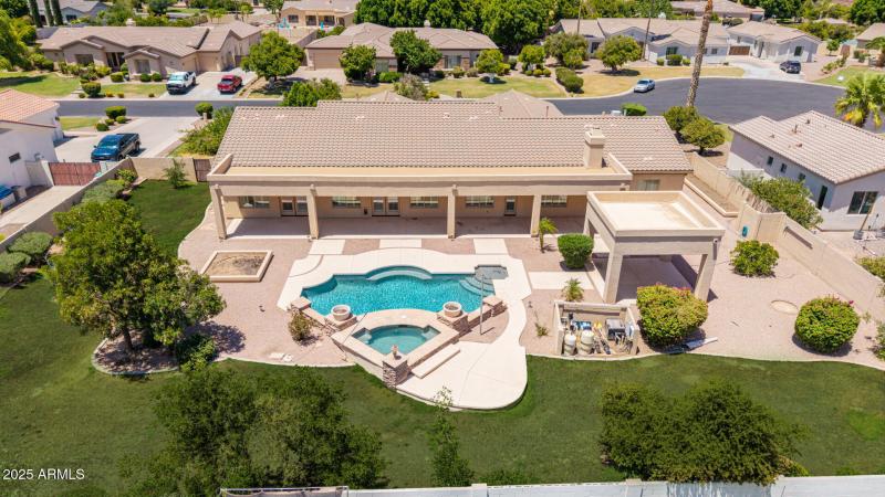 3531 E Norwood Circle