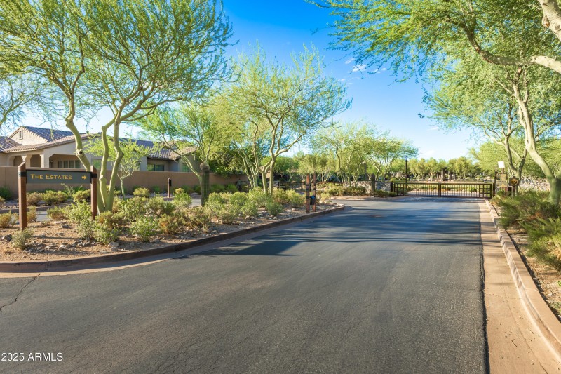 DC Ranch Estates Community Entrance