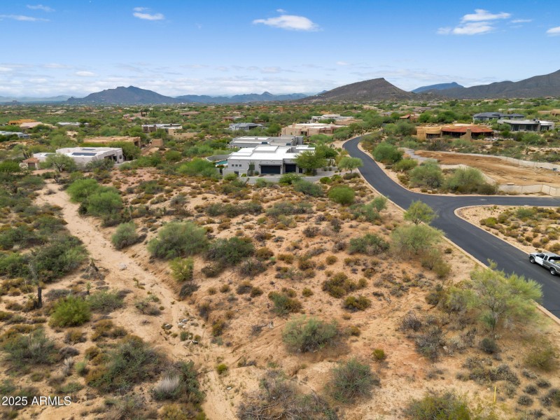 8-web-or-mls-DJI_0671