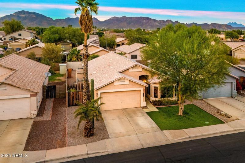 3-web-or-mls-11340 East Caballero Street