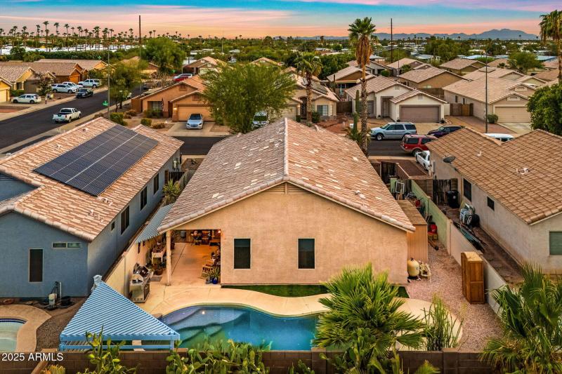 36-web-or-mls-11340 East Caballero Stree