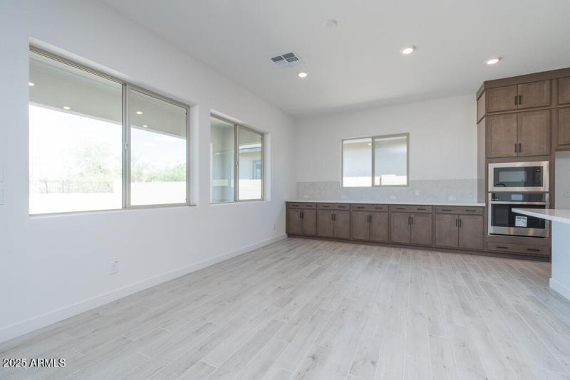 Tri Pointe Whispering Hills 81 - Dining-